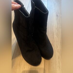 Black Velvet wedge/platform Booties